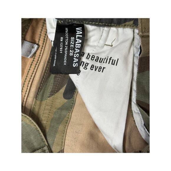 VALABASAS Commander 3.0 Stacked Flare Jean Camo sz 28 L35 - Picture 11 of 12